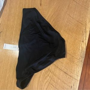 NWT Old Navy Bikini Bottom size M in black